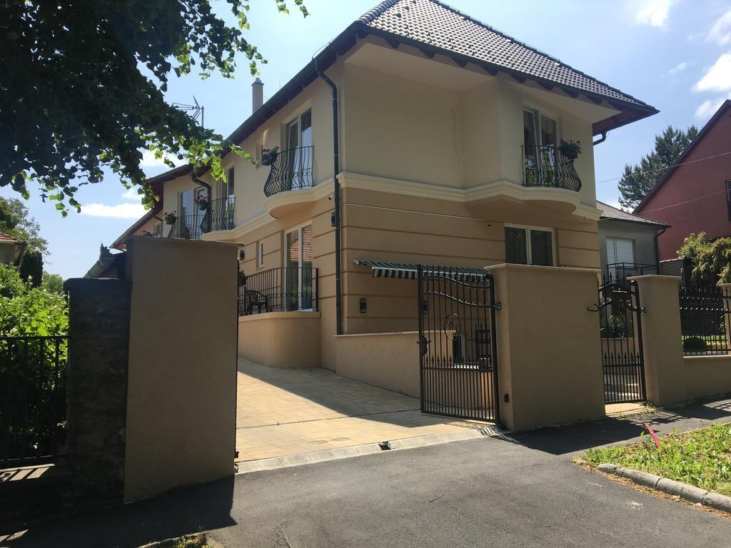 Villa Mona Lisa Heviz Ngoại thất bức ảnh